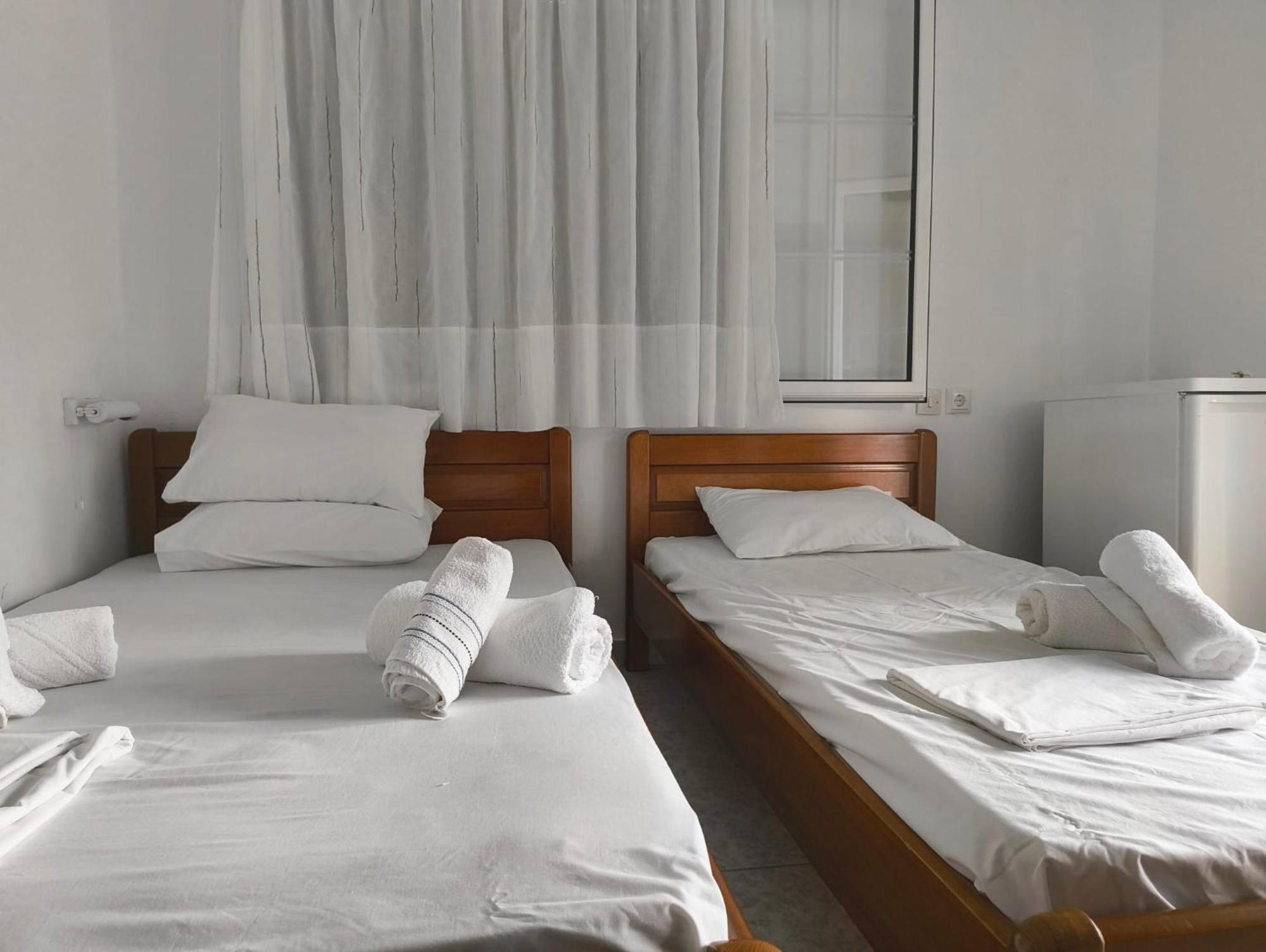 Plexidas Apartments Paralía Skotínis Екстериор снимка